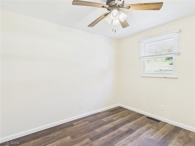 254 Suzanne Street, Washington, WV 26181
