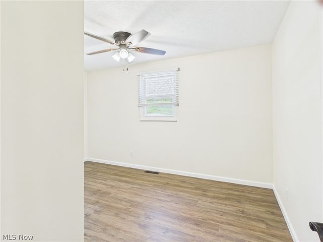 254 Suzanne Street, Washington, WV 26181