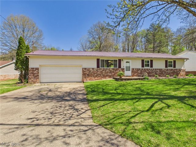 254 Suzanne Street, Washington, WV 26181