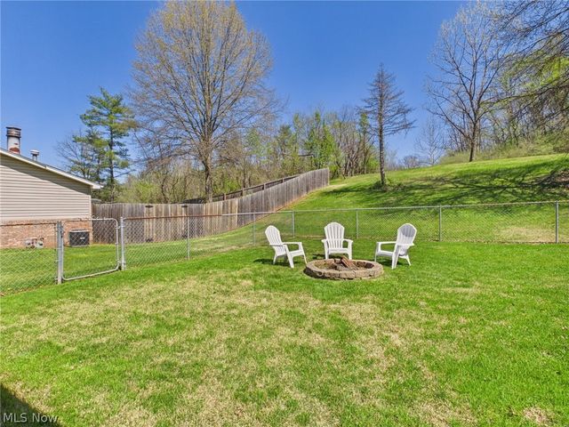 254 Suzanne Street, Washington, WV 26181