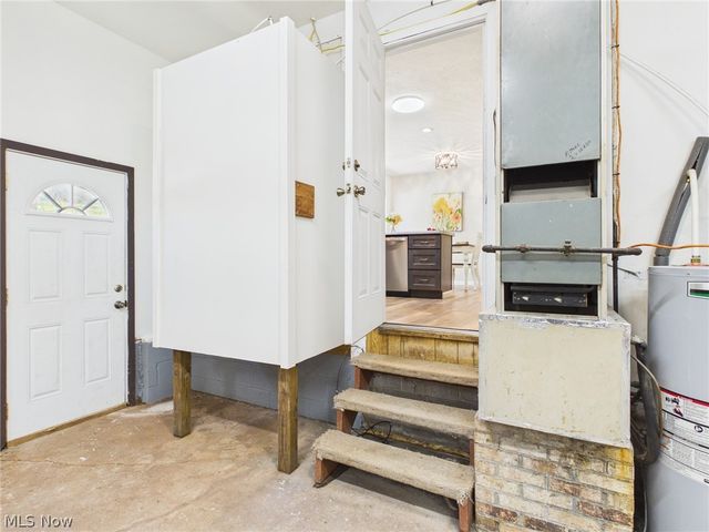 254 Suzanne Street, Washington, WV 26181
