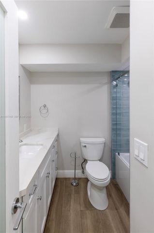 6855 Edgewater Dr 1DS, Coral Gables, FL 33133