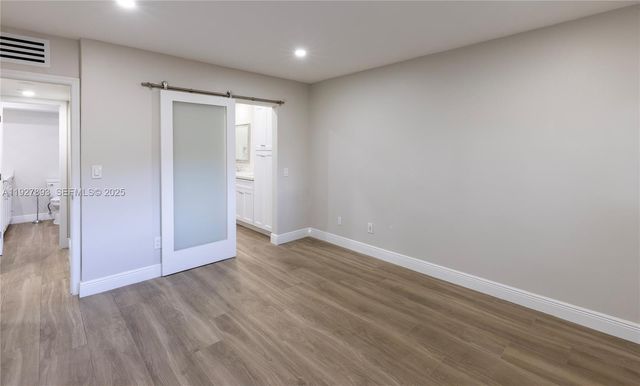 6855 Edgewater Dr 1DS, Coral Gables, FL 33133