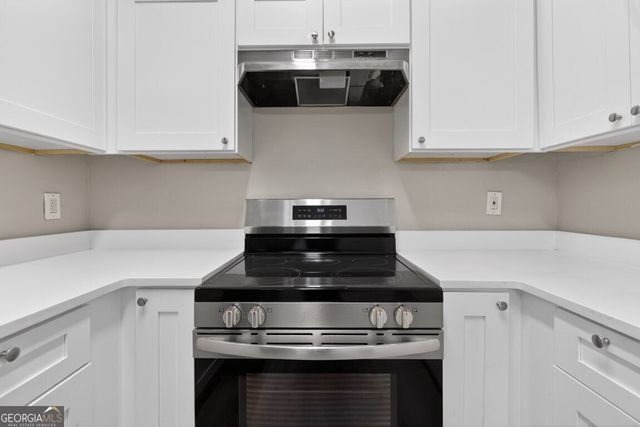 1436 Sage Brook Court, Lawrenceville, GA 30043