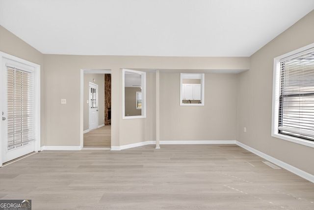 1436 Sage Brook Court, Lawrenceville, GA 30043