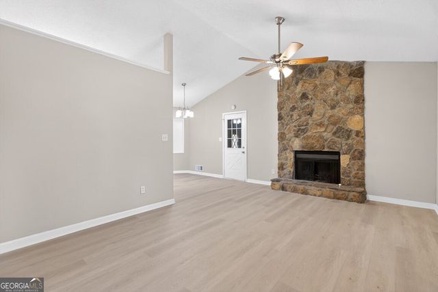 1436 Sage Brook Court, Lawrenceville, GA 30043