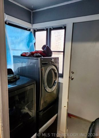 4617 S 26th West Avenue, Tulsa, OK 74107