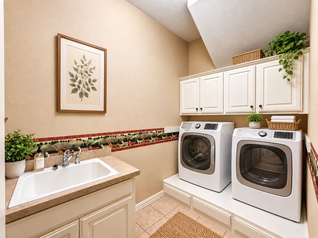 768 Ashleigh Lane, Lantana, TX 76226