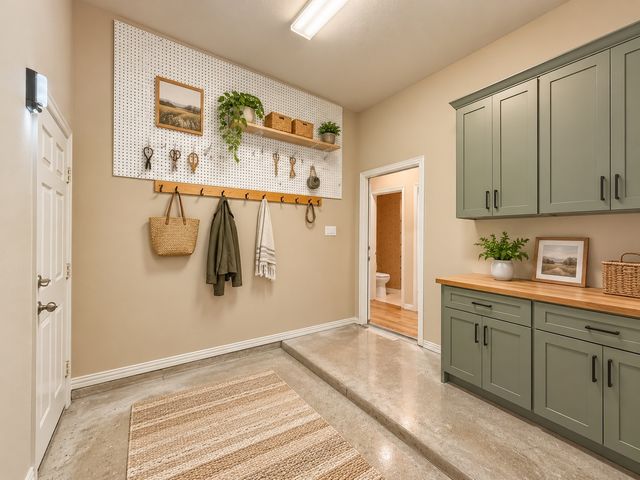 768 Ashleigh Lane, Lantana, TX 76226