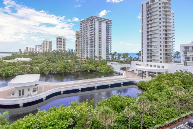 4200 N Ocean Drive 2-605, Singer Island, FL 33404
