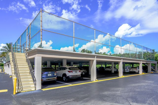 4200 N Ocean Drive 2-605, Singer Island, FL 33404