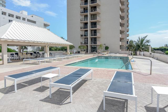 4200 N Ocean Drive 2-605, Singer Island, FL 33404