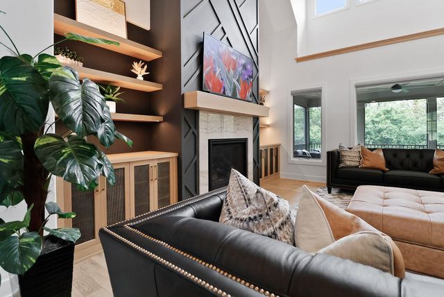 3703 Brigata Drive, Valparaiso, IN 46385