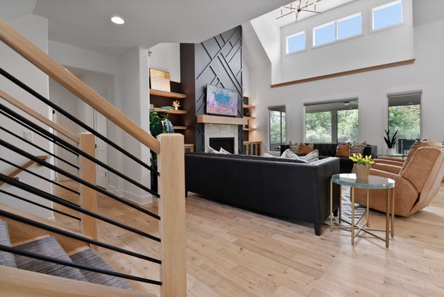 3703 Brigata Drive, Valparaiso, IN 46385