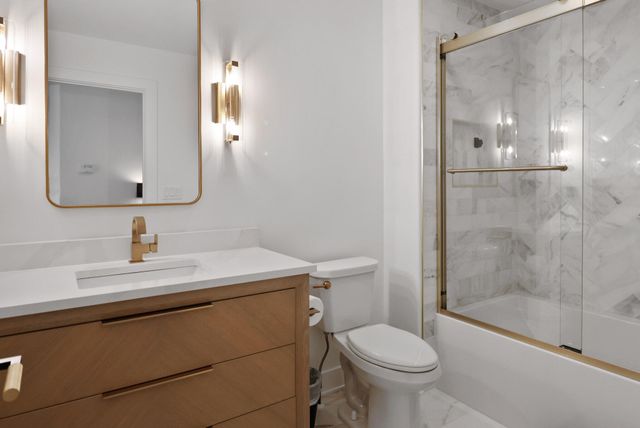 3703 Brigata Drive, Valparaiso, IN 46385