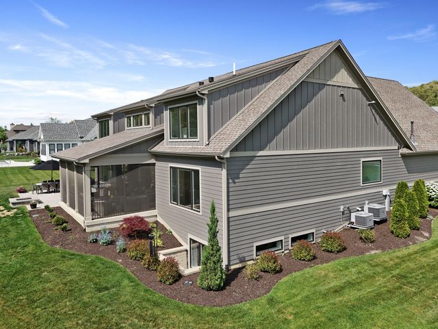 3703 Brigata Drive, Valparaiso, IN 46385