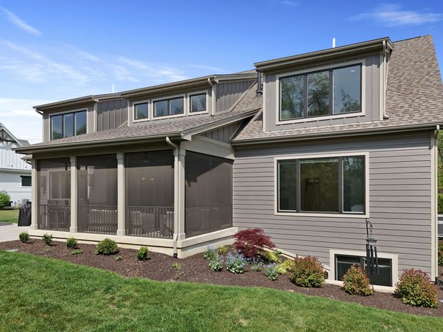 3703 Brigata Drive, Valparaiso, IN 46385