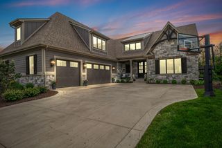 3703 Brigata Drive, Valparaiso, IN 46385