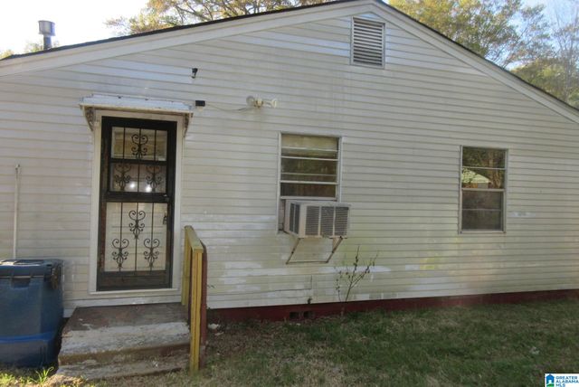 48 WILKES CIRCLE, Midfield, AL 35228