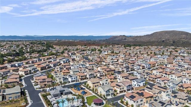 30330 Spineflower Street, Murrieta, CA 92563