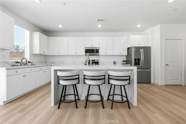 30330 Spineflower Street, Murrieta, CA 92563