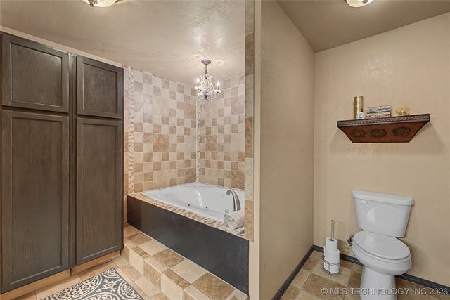 17909 N 97th East Avenue, Collinsville, OK 74021