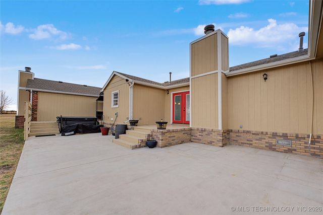 17909 N 97th East Avenue, Collinsville, OK 74021