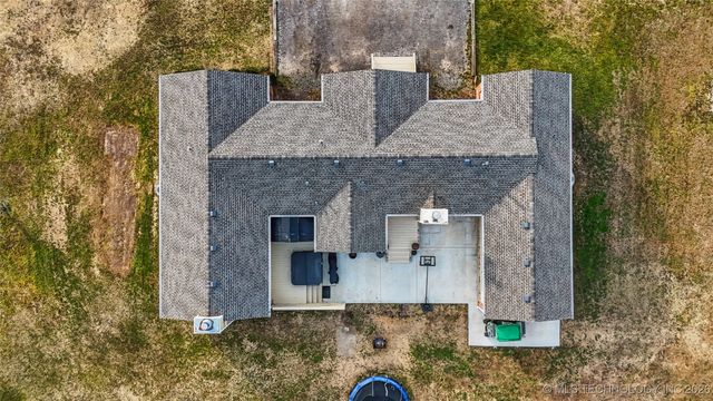 17909 N 97th East Avenue, Collinsville, OK 74021