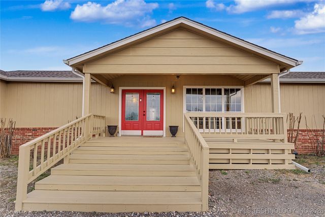 17909 N 97th East Avenue, Collinsville, OK 74021