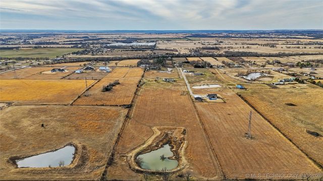 17909 N 97th East Avenue, Collinsville, OK 74021