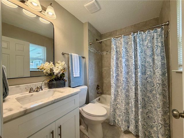 8400 Stratford Drive, Theodore, AL 36582