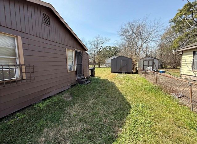 8125 Shotwell Street, Houston, TX 77016