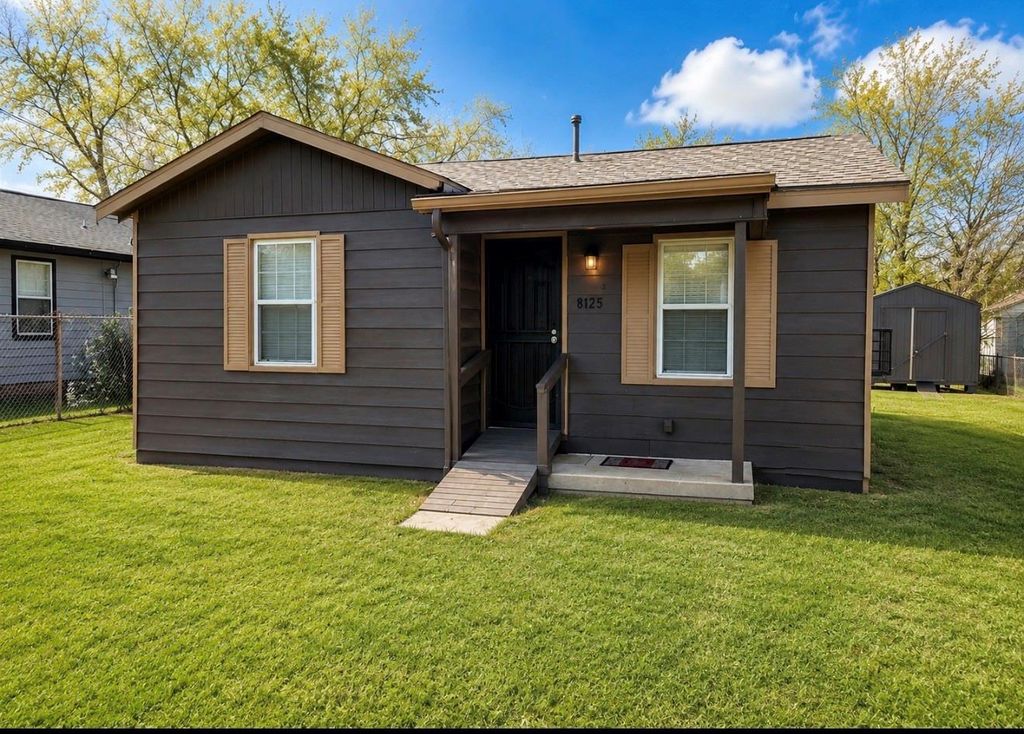 8125 Shotwell Street, Houston, TX 77016