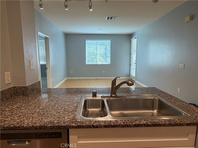 2272 Scholarship, Irvine, CA 92612