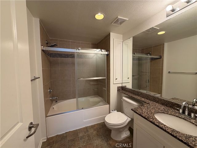 2272 Scholarship, Irvine, CA 92612