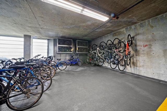 9725 Woods Drive 309, Skokie, IL 60077