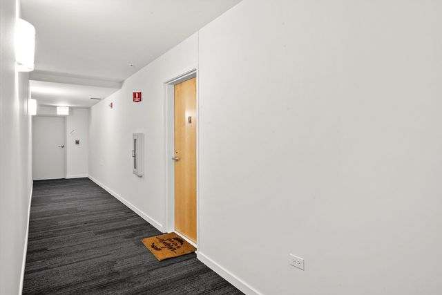 9725 Woods Drive 309, Skokie, IL 60077