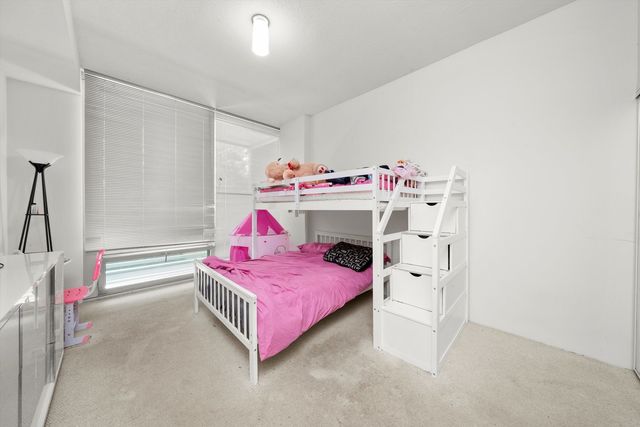 9725 Woods Drive 309, Skokie, IL 60077