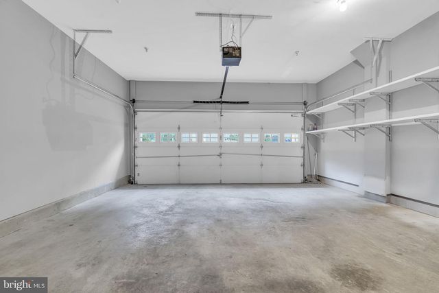 1631 COLONIAL HILLS DR, Mclean, VA 22102