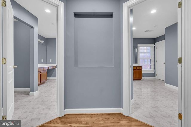 1631 COLONIAL HILLS DR, Mclean, VA 22102