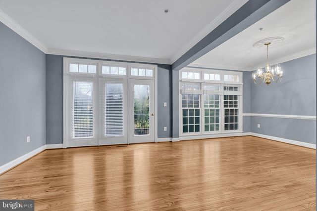 1631 COLONIAL HILLS DR, Mclean, VA 22102