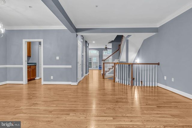 1631 COLONIAL HILLS DR, Mclean, VA 22102