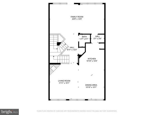 1631 COLONIAL HILLS DR, Mclean, VA 22102