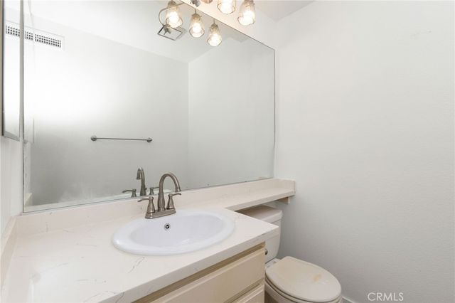 26337 W Grove Cir, Lake Forest, CA 92630