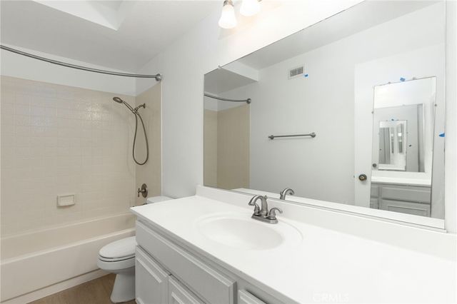 26337 W Grove Cir, Lake Forest, CA 92630