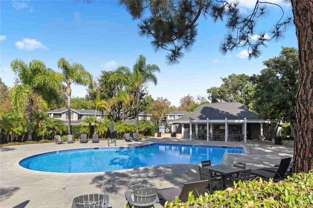 26337 W Grove Cir, Lake Forest, CA 92630