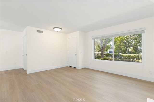 26337 W Grove Cir, Lake Forest, CA 92630