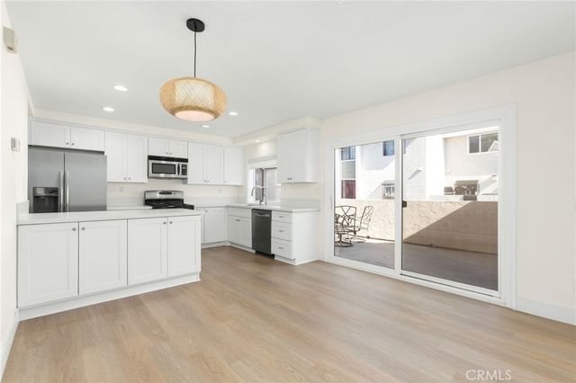 26337 W Grove Cir, Lake Forest, CA 92630