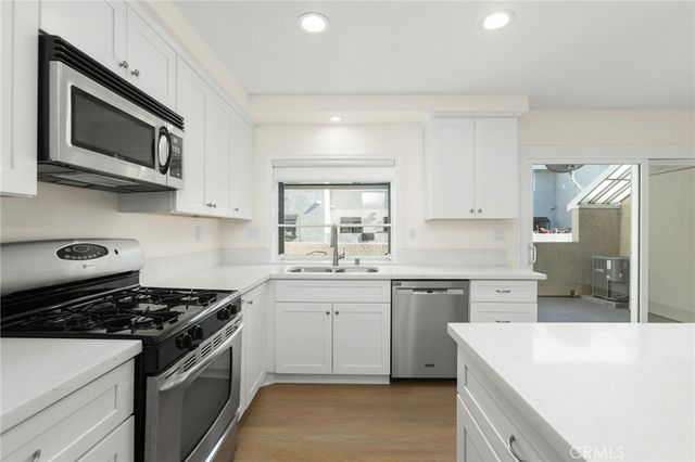 26337 W Grove Cir, Lake Forest, CA 92630