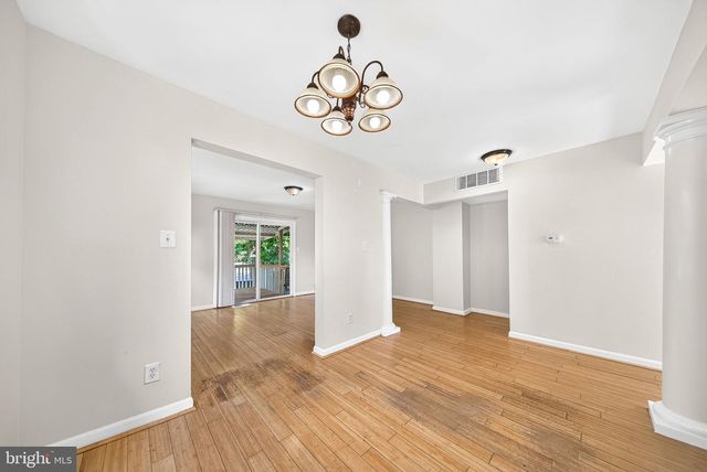 8238 WYCLIFFE CT, Manassas, VA 20109